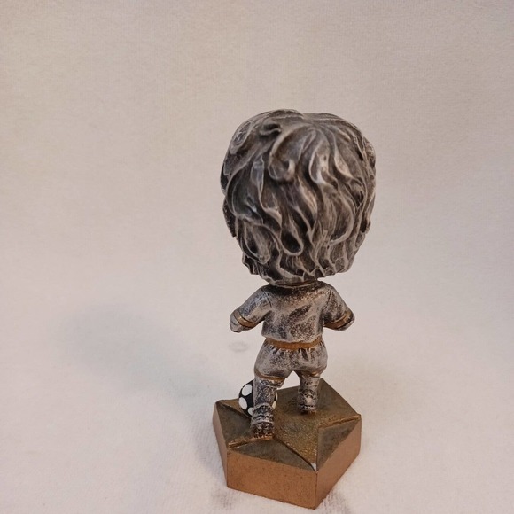 Soccer Player Male BOBBLEHEAD Resin 6" Trophy Cute Happy Face Realistic Soccer - Picture 6 of 10